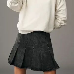 Pilcro pleated denim skirt